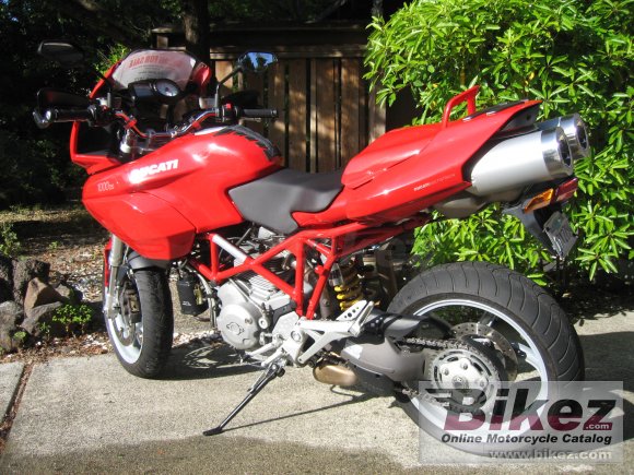 2004 Ducati Multistrada 1000 DS photo